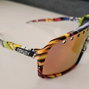 OAKLEY Sutro Vented Ltd Edition Sunshades OO9406-2137, retro FPilot Style